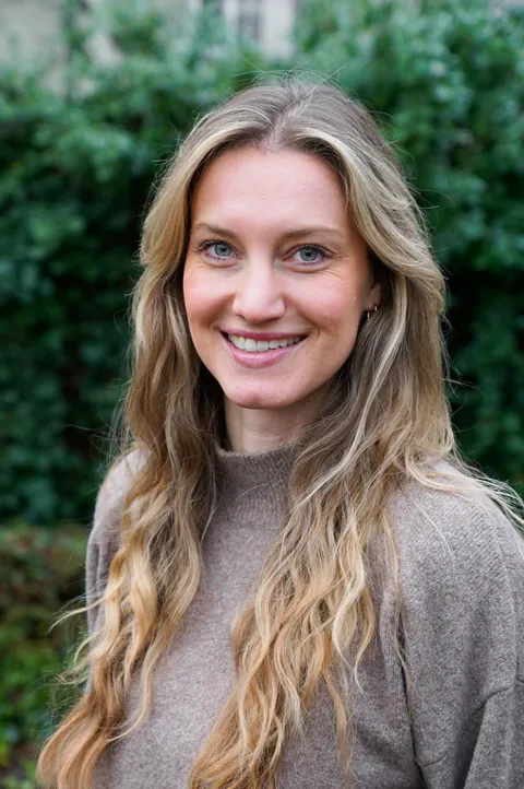 Porträtfoto von Nicoline Laupenmühlen